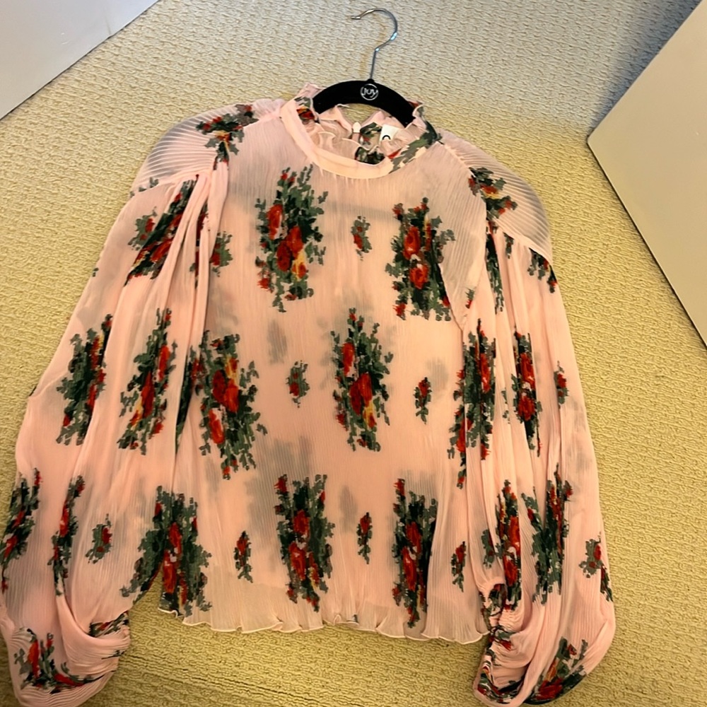 Ganni Women’s Floral-print blouse. Pink green red.